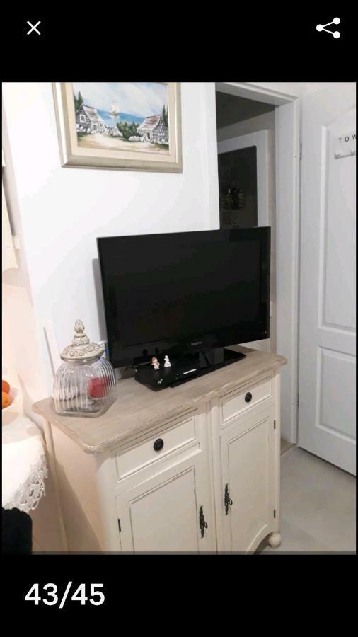 Studio Apartment Angie Split Exterior foto